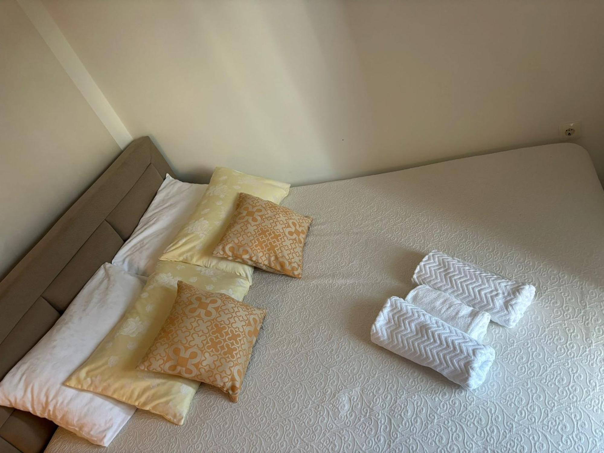 Apartment & Studio Vrdoljak Sveti Anton  Eksteriør billede