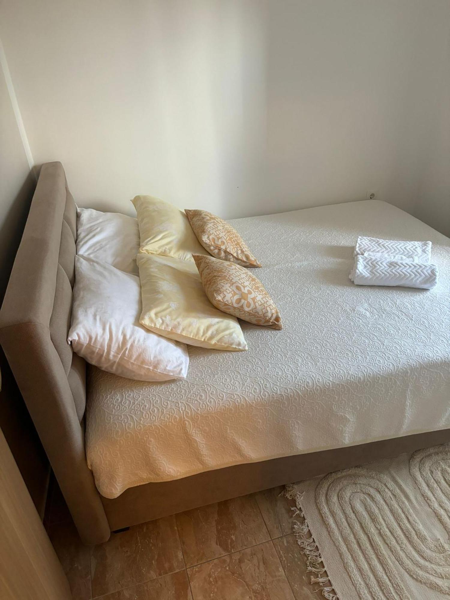 Apartment & Studio Vrdoljak Sveti Anton  Eksteriør billede
