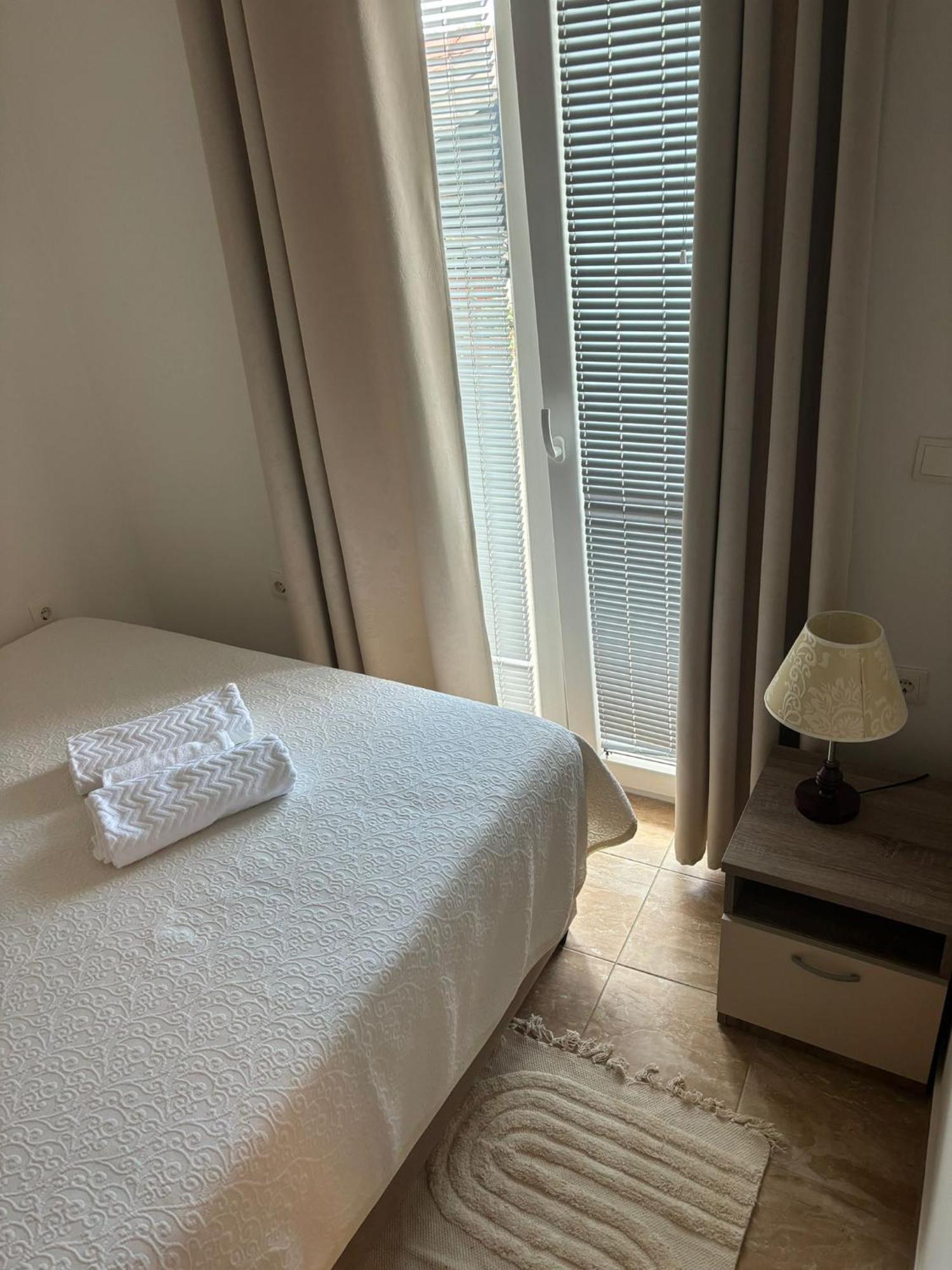 Apartment & Studio Vrdoljak Sveti Anton  Eksteriør billede